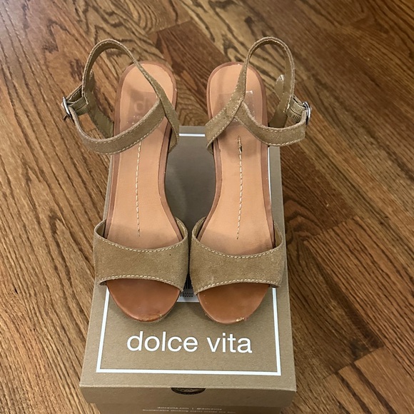 Dolce Vita Brown Suede Women's Wedge Sandals - Picture 1 of 5